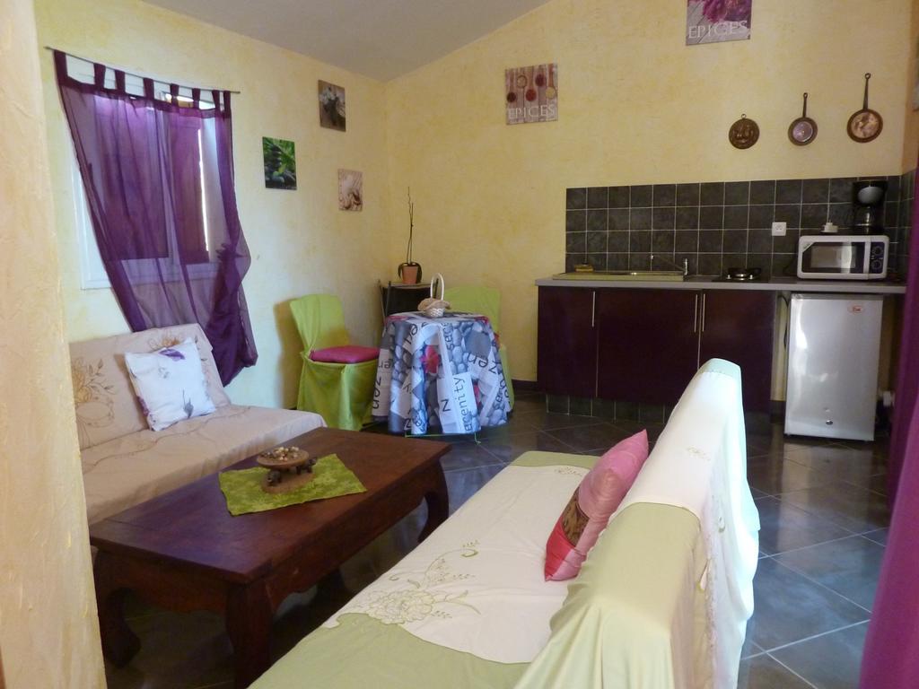 La Caz Oceane Panzió Saint-Leu Szoba fotó